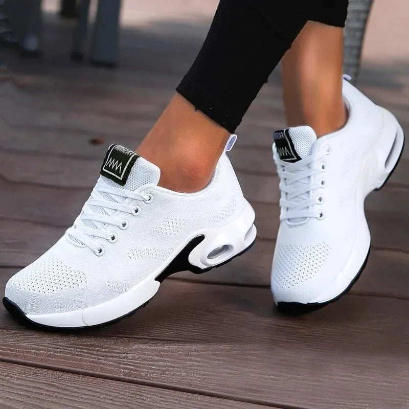 Women's Breathable Mesh Sneakers – Casual, Lightweight & Stylish.